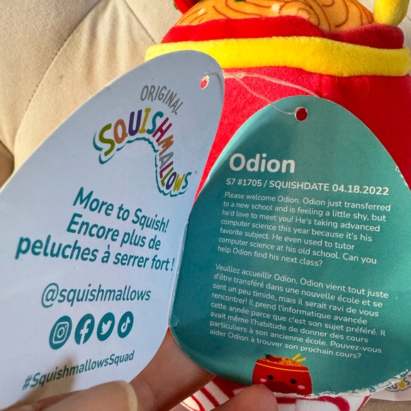 Odion noodles 7 inch squishmallows - Picture 3 of 4
